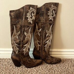 Dan Post SIZE 9 M Snipped Toe, Embroidered Over-The-Knee Cowboy Boots